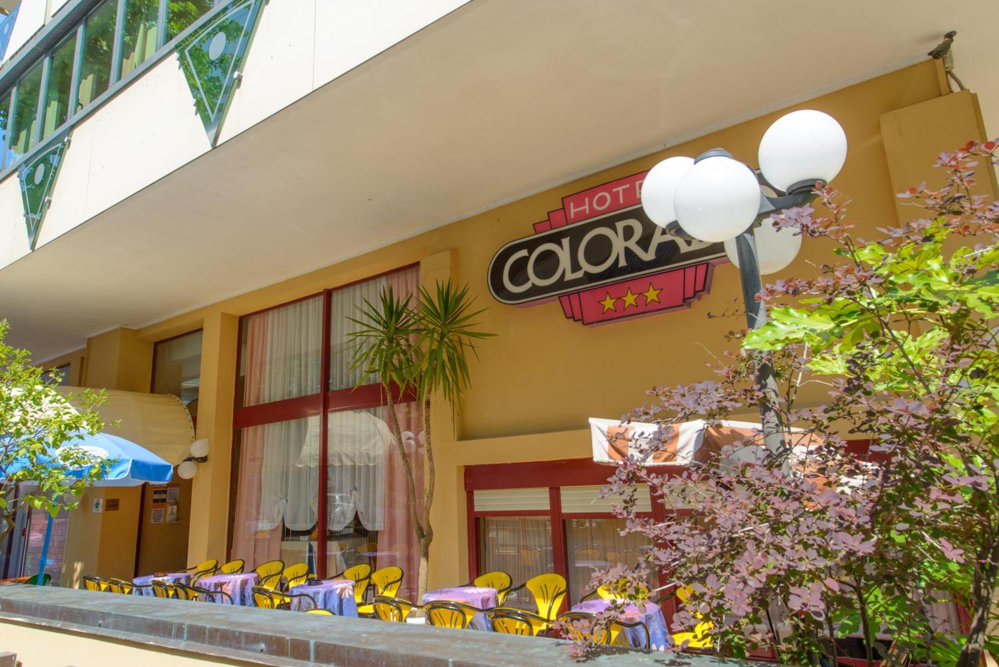 Hotel Colorado Римини Экстерьер фото